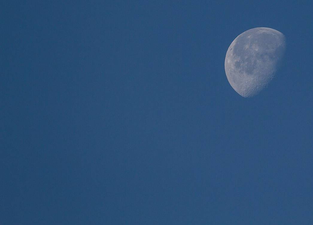 A waning Moon — the same phase everywhere that night.