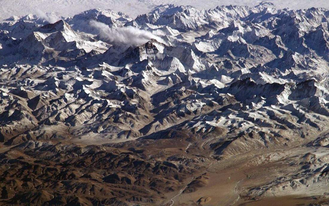 Field photograph or official scientific figure for teaching glaciers.
