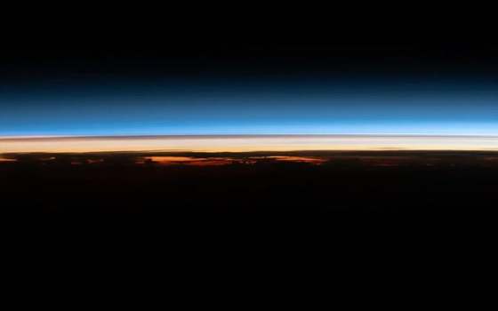 Tropopause in the atmosphere-layers lab — a TERMS crop, not the glossary plate and not the lab cover.