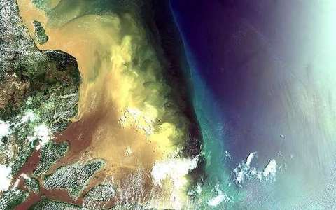 Mouth in the drainage-basin lab — a TERMS crop, not the glossary plate and not the lab cover.