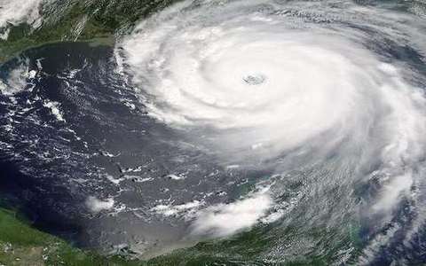 Tropical cyclone in the tropical-cyclone lab — a TERMS crop, not the glossary plate and not the lab cover.